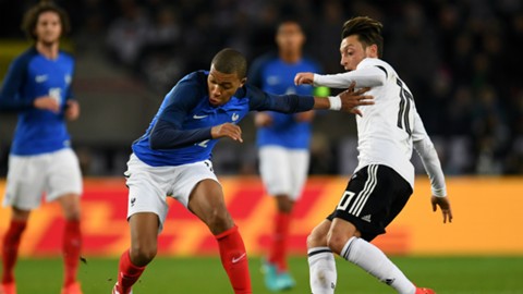 Alemania salvó el empate sobre el final